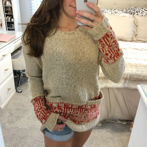 NWOT UO Tan & Red Pattern Sweater - Picture 4 of 8